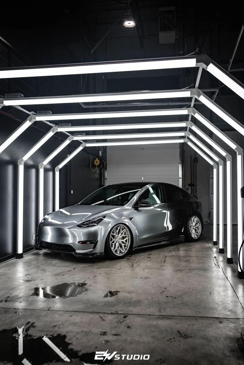 Tesla Model Y — Custom Grey-to-Black Fade